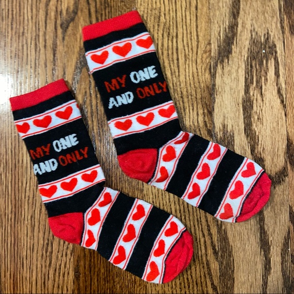 Valentine’s Day socks - Picture 2 of 3